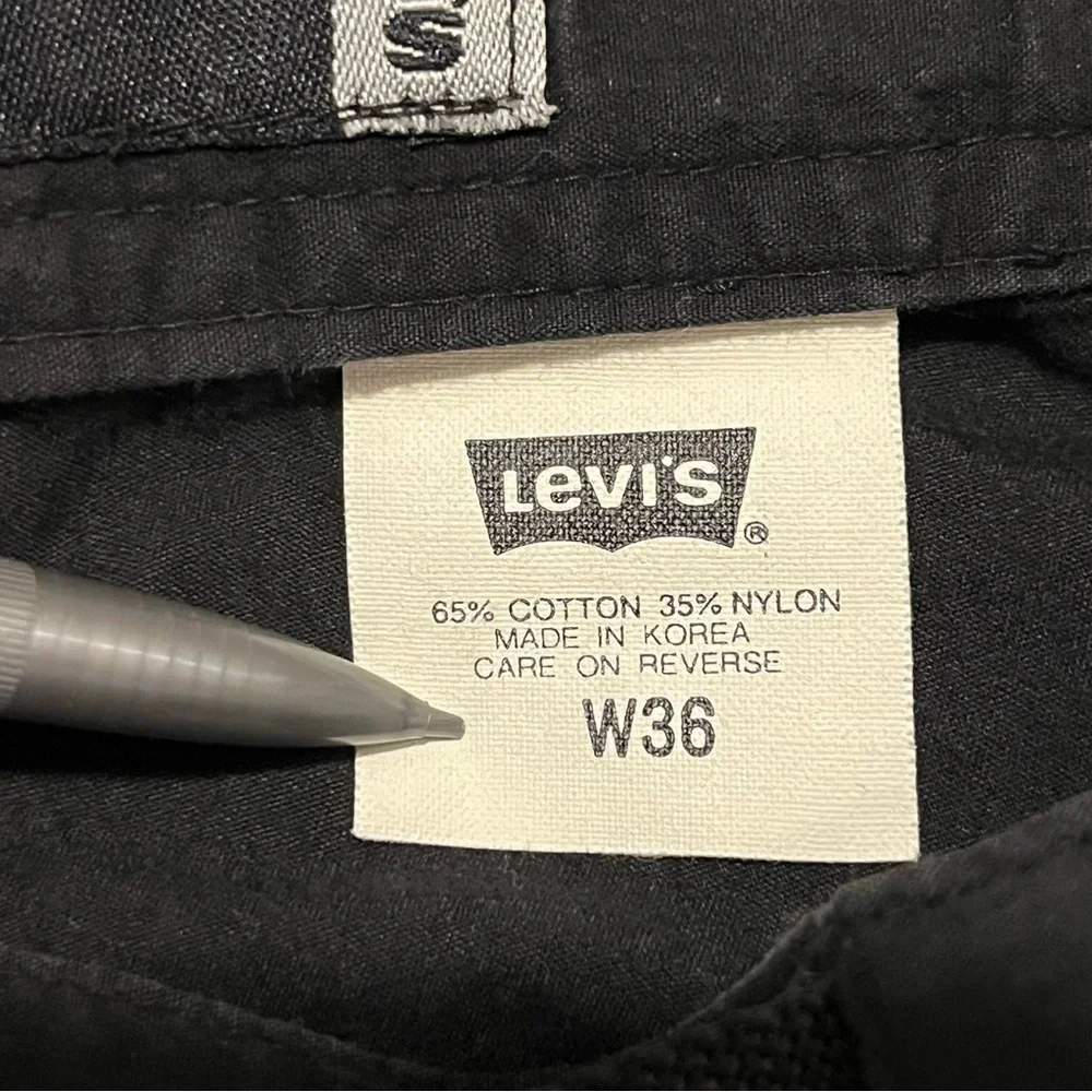Vintage Levis Silvertab Cargo Shorts Mens Size 36 Black Baggy Skate Hip Hop 90s